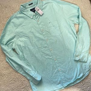 NWT Men’s Button Up American Eagle 🦅